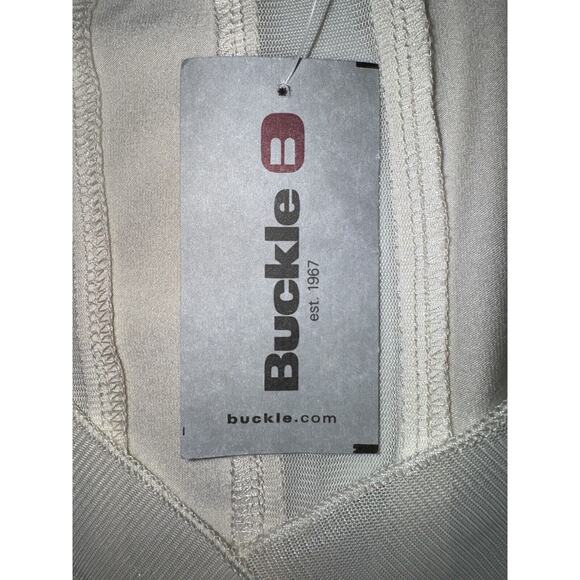 BKE Buckle Red Womens Antique White 3/4 Sleeve V-Neck Top Blouse Size Small, NEW - Picture 6 of 7